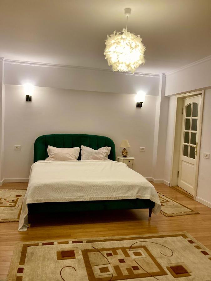 Chira Chiralina Classic Apartment เบรยลา ภายนอก รูปภาพ