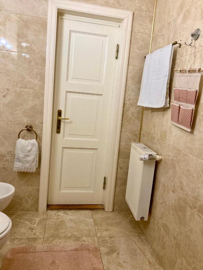 Chira Chiralina Classic Apartment เบรยลา ภายนอก รูปภาพ